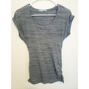 Cute grey fitted shirt.